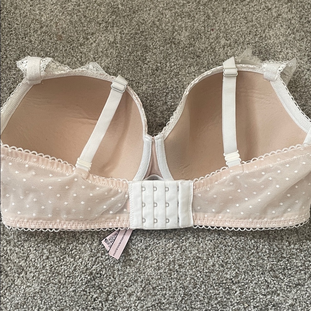 Victoria's Secret Dream Angles lined Demi bra Sz 36DD beige w/ lace overlay - Picture 3 of 8